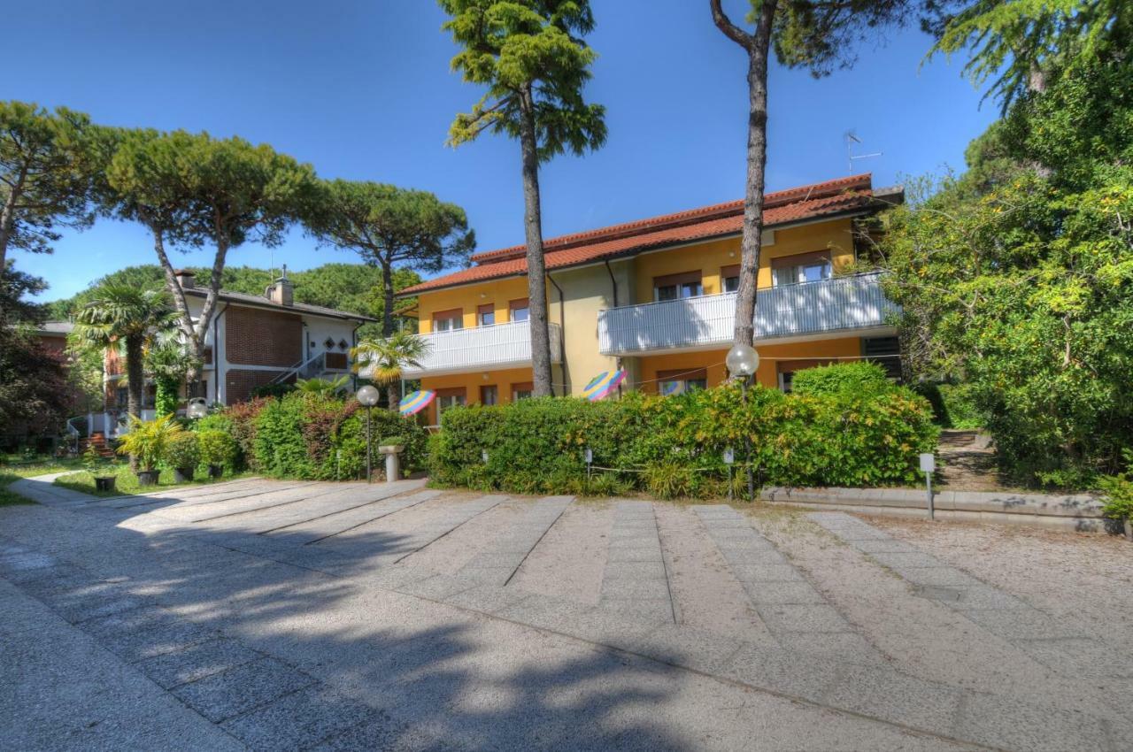 Residence Villa Laura Линяно Сабиадоро Екстериор снимка