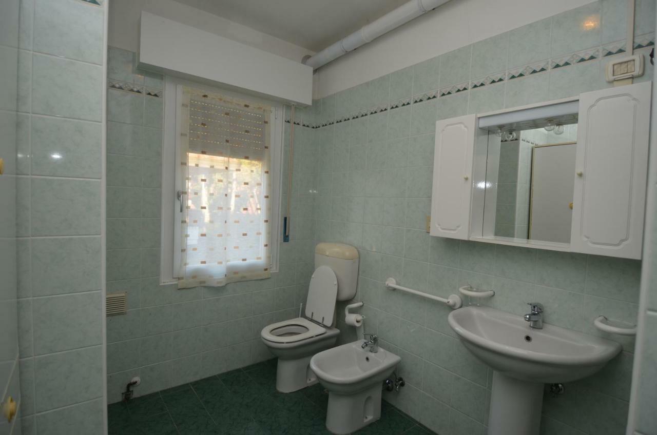 Residence Villa Laura Линяно Сабиадоро Екстериор снимка